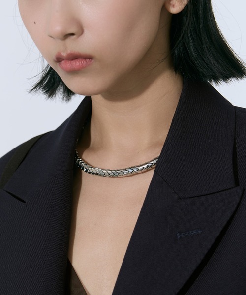 TOGA PULLA(トーガ プルラ)の「【TOGA PULLA/トーガプルラ】Metal choker/メタルチョーカー(チョーカー・レディース・シルバー・FREE)」の1枚目の写真