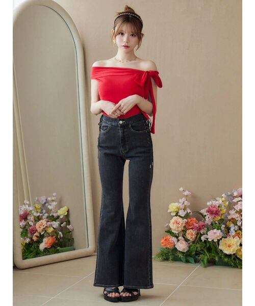 EATME（イートミー）の「レースアップフレアデニムパンツ（デニムパンツ・レディース・インディゴブルー/ライトブルー/ブラック・MEDIUM/SMALL）」の2枚目の写真