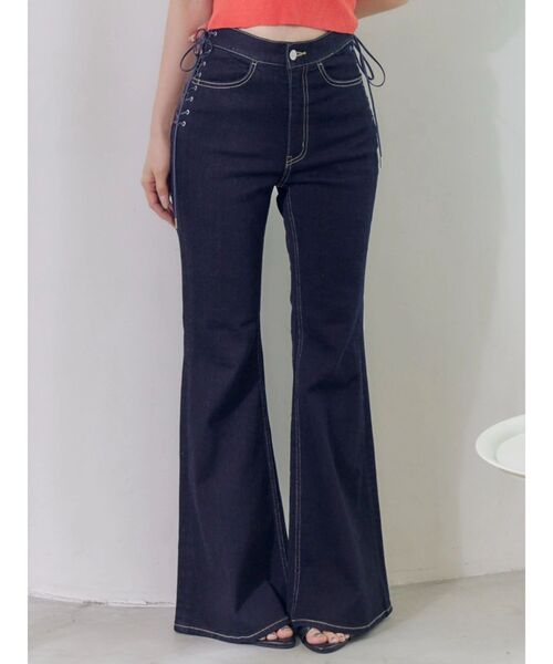 EATME（イートミー）の「レースアップフレアデニムパンツ（デニムパンツ・レディース・インディゴブルー/ライトブルー/ブラック・MEDIUM/SMALL）」の7枚目の写真