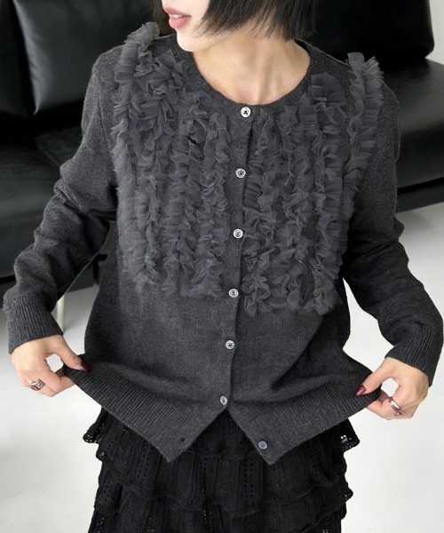 ONEP STAR（ワンピスター）の「フロントフリルカーディガン（カーディガン/ボレロ・レディース・ブラック/グレー/ベージュ・FREE）」の17枚目の写真