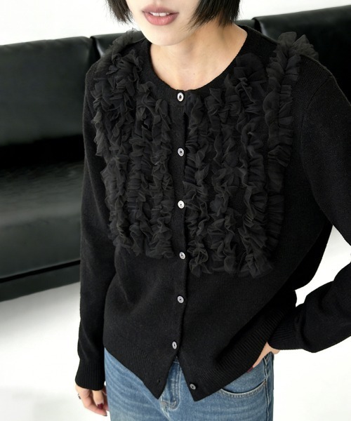 ONEP STAR（ワンピスター）の「フロントフリルカーディガン（カーディガン/ボレロ・レディース・ブラック/グレー/ベージュ・FREE）」の4枚目の写真
