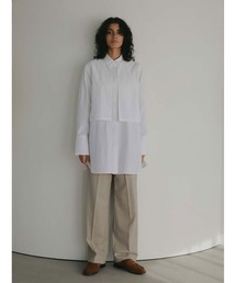 HER.（ハー）の「タックストレートパンツ（その他パンツ）」