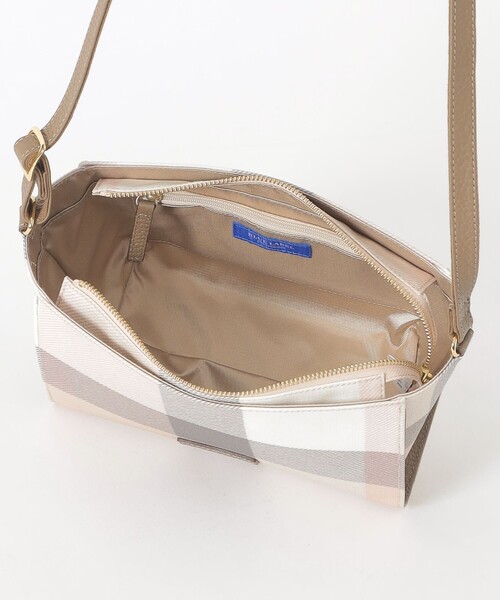 BLUE LABEL CRESTBRIDGE（ブルーレーベルクレストブリッジ）の「クレストブリッジチェックPVCミニショルダー（ショルダーバッグ・レディース・ベージュ系その他/レッド/ピンク系その他3/ブルー・FREE）」の9枚目の写真