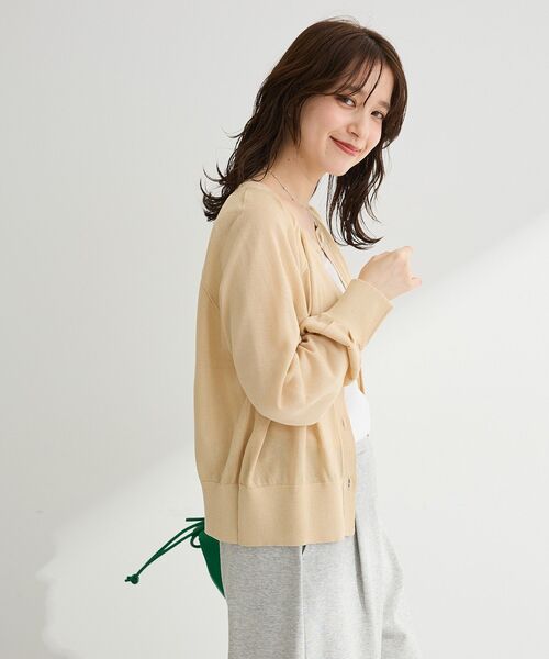 Green Parks(グリーンパークス)の「【しのばせカーディガン】ポケッタブル2WAYニットカーディガン(カーディガン/ボレロ・レディース・グリーン/ピンク/ライトグレー/オフホワイト/ベージュ/ブラック・FREE)」の15枚目の写真