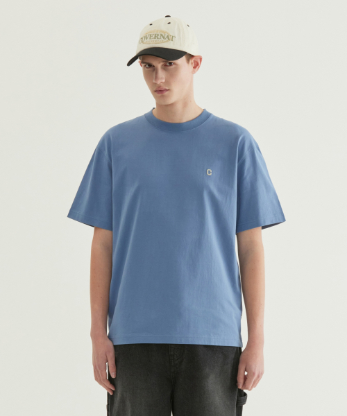 COVERNAT(カバーナット)の「スモールCロゴTシャツダスティブルー(Tシャツ/カットソー・メンズ・その他・SMALL/MEDIUM/LARGE/X-LARGE/XX-LARGE/X-SMALL)」の1枚目の写真
