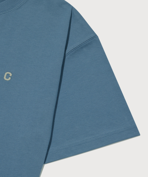 COVERNAT(カバーナット)の「スモールCロゴTシャツダスティブルー(Tシャツ/カットソー・メンズ・その他・SMALL/MEDIUM/LARGE/X-LARGE/XX-LARGE/X-SMALL)」の11枚目の写真