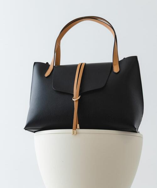 RODE SKO（ロデスコ）の「フラップトートバッグ（トートバッグ・レディース・ブラック/ベージュ・ONE）」の16枚目の写真