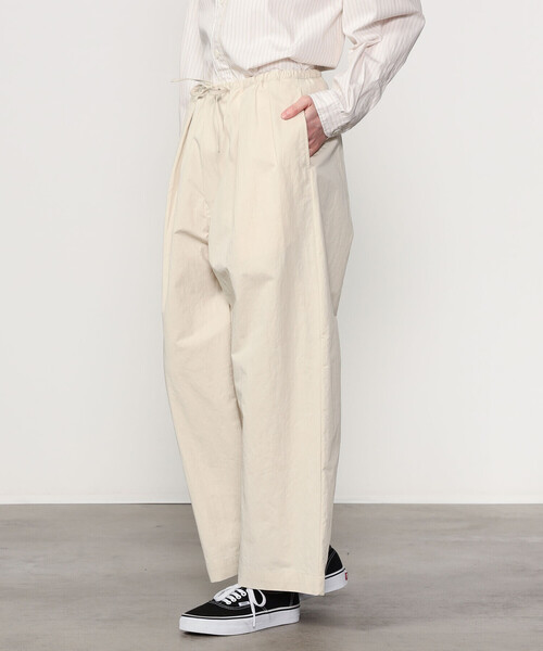 ORCIVAL（オーシバル）の「ORCIVAL | コットンナイロンツイル ワイドイージーパンツ WOMEN（その他パンツ・レディース・オリーブ/チャコール/アイボリー・1）」の20枚目の写真