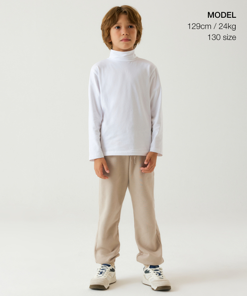 MUSINSA STANDARD KIDS（ムシンサスタンダードキッズ）の「起毛スウェットパンツ [ダスティベージュ]（スウェットパンツ・レディース・その他・100/110/120/130/140/150）」の2枚目の写真