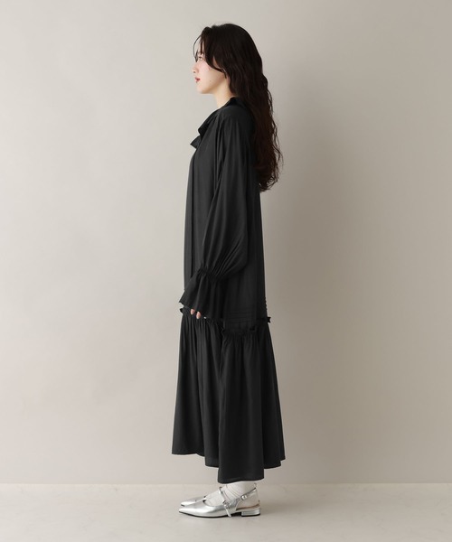 RAGEBLUE（レイジブルー）の「フリルカラーデザインワンピース（ワンピース・レディース・ブラック/オフホワイト・FREE）」の11枚目の写真