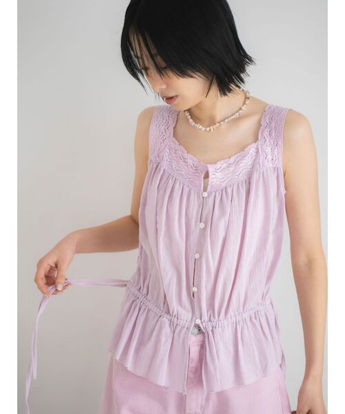 Ungrid（アングリッド）の「レースデザインノースリブラウス（シャツ/ブラウス・レディース・ピンク/ブルー/オフホワイト/ブラック・FREE）」の8枚目の写真