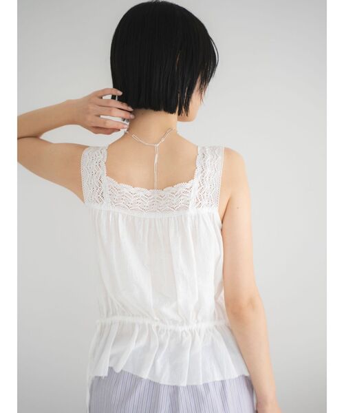 Ungrid（アングリッド）の「レースデザインノースリブラウス（シャツ/ブラウス・レディース・ピンク/ブルー/オフホワイト/ブラック・FREE）」の18枚目の写真