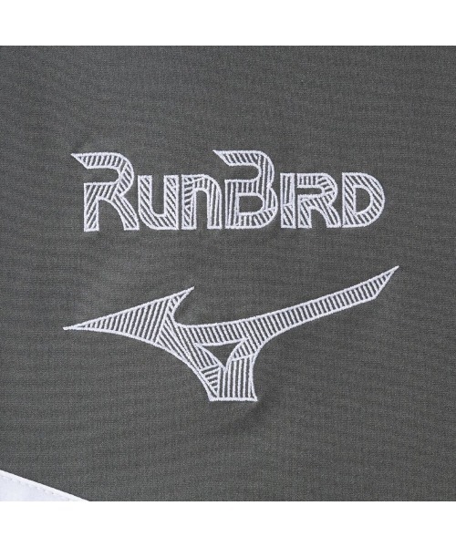 MIZUNO(ミズノ )の「MIZUNO LOOSE-FIT TRACK PANTS(ミズノ ルーズフィットトラックパンツ)(スウェットパンツ・メンズ・チャコールグレー/ブラック・X-LARGE/LARGE/MEDIUM)」の14枚目の写真