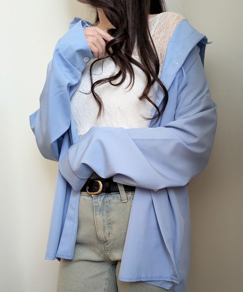 styiro(スタイロ)の「オーバーサイズベーシックシャツ レディース 長袖 羽織り オフィスカジュアル ゆったり 無地シャツ(シャツ/ブラウス・レディース・ホワイト/ブルー・FREE)」の9枚目の写真