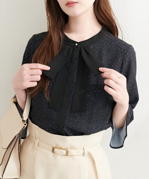 natural couture(ナチュラルクチュール)の「フレアカフス袖リボンボウタイブラウス(シャツ/ブラウス・レディース・オフホワイト/その他2/その他1/ネイビー/ラベンダー・FREE)」の5枚目の写真