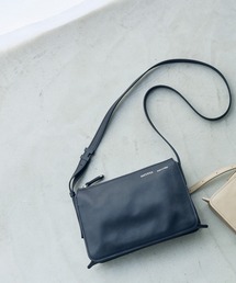 IACUCCI（イアクッチ）の「ショルダーバッグ（ショルダーバッグ）」