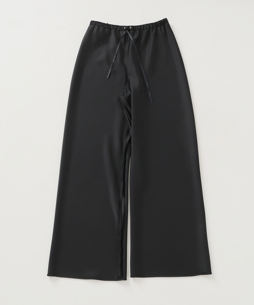 plage(プラージュ)の「Satin Bias Relax パンツ(その他パンツ・レディース・チャコールグレー/ブラック/ベージュ・34/36/38)」の5枚目の写真