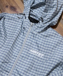 UNIIT（ユニット）の「【BRUDDA SHARK/ブラダシャーク】プリントチェック フードナイロンジャケット（ナイロンジャケット）」