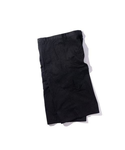 GOAT ESSENCE（ゴートエッセンス）の「COTTON BAGGY SHORTS（スラックス・メンズ・ブラック/ホワイト・2/1）」の5枚目の写真