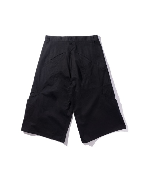 GOAT ESSENCE（ゴートエッセンス）の「COTTON BAGGY SHORTS（スラックス・メンズ・ブラック/ホワイト・2/1）」の6枚目の写真