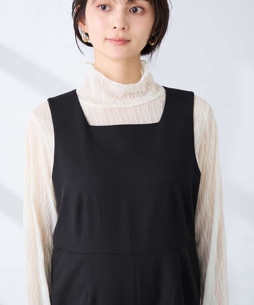 a.v.v（アーヴェヴェ）の「スクエアネックオールインワン（サロペット/オーバーオール・レディース・ブラック・38/40）」の5枚目の写真