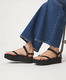 Teva(�e�o)�́�TEVA���t���b�g�t�H�[�� �T���_�� �X����(�T���_��)