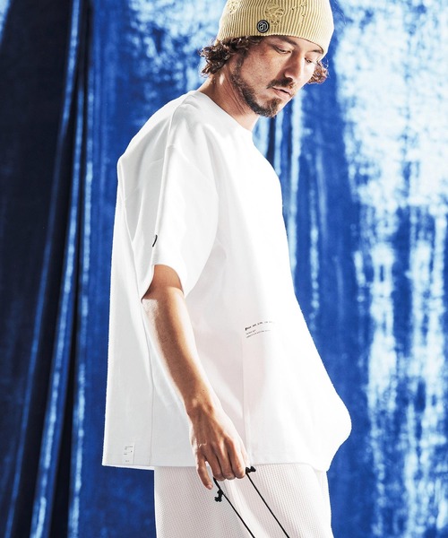 ANGENEHM（アンゲネーム）の「mt10425- Interlock Fabric T-shirt Tシャツ(AG06-008scg)（Tシャツ/カットソー・メンズ・ブラック/グリーン/ホワイト/チャコール・L/M/S）」の16枚目の写真