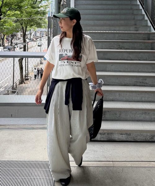 DISCOAT(ディスコート)の「【Enlude】アソートクラシックカーグラフィックTシャツ《ユニセックス》(Tシャツ/カットソー・レディース・ネイビー/チャコールグレー/オフホワイト/ライトベージュ・FREE)」の15枚目の写真