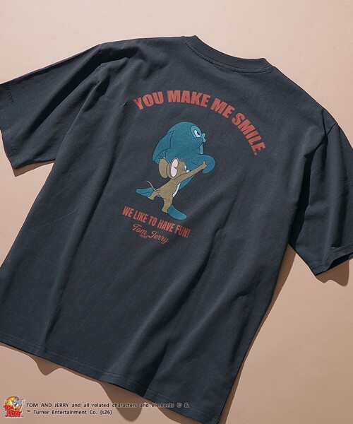 Tom&Jerry(トムアンドジェリー)の「TOM and JERRY (トムとジェリー)ヴィンテージライクTシャツ(Tシャツ/カットソー・メンズ・ベージュ/イエロー/ネイビー/ライム/ダークグレー/その他2/その他1・S/M/L/XL)」の2枚目の写真