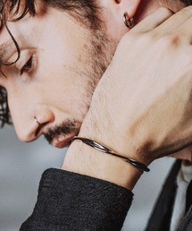 NO ID.（ノーアイディ）の「ab1831-ﾍﾘｯｸｽﾊﾞﾝｸﾞﾙ(858170-477A)（バングル/リストバンド）」