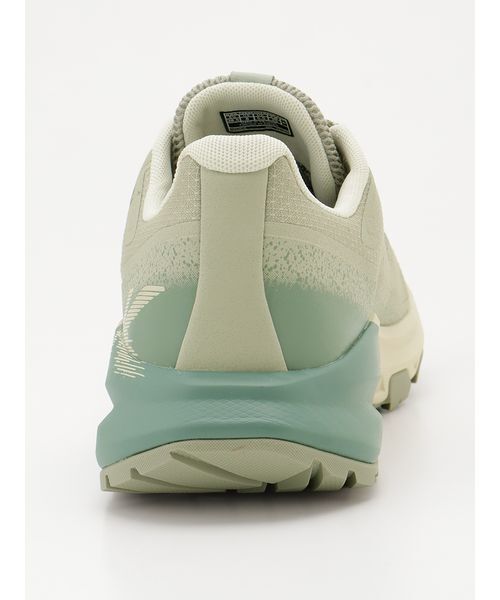 KEEN（キーン）の「【KEEN】TARGHEE APEX WP W（スニーカー・レディース・ライトグレー・23.5/24/24.5/25/23）」の3枚目の写真