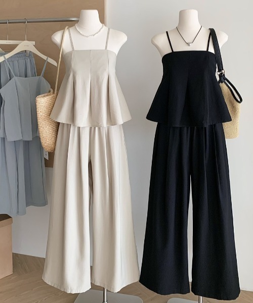 witch（ウイッチ）の「ペプラムキャミソールワイドパンツ2点セットアップ（サロペット/オーバーオール・レディース・ブラック/ブルー/ベージュ/ダークネイビー・FREE）」の18枚目の写真