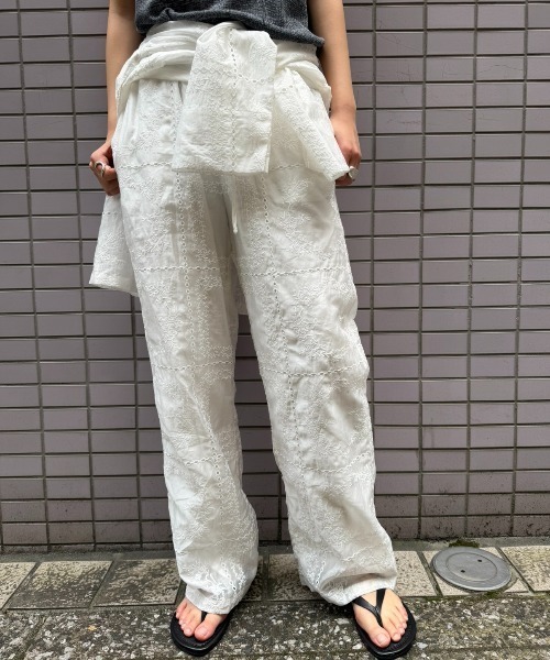 AIC.(エーアイシー)の「エンブロイダリーイージーパンツ(その他パンツ・レディース・ブラック/ブラウン/オフホワイト・FREE)」の17枚目の写真