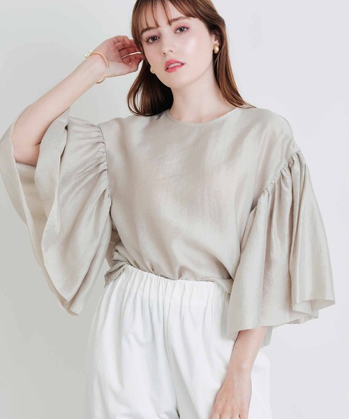 PICCIN PERLA(ピッチンペルラ)の「ダブルシアージュディブラウス(シャツ/ブラウス・レディース・グレイッシュベージュ/ブラック/オフホワイト・M)」の4枚目の写真