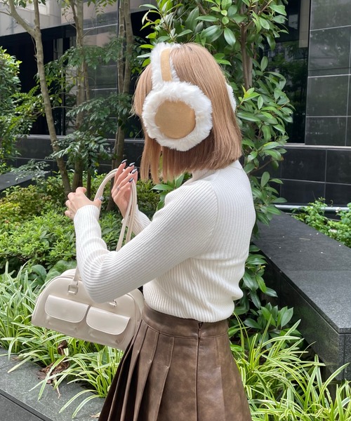 clear(クリア)の「ポケット付きロングハンドルバッグ≪500mlのペットボトル収納可能≫(ハンドバッグ・レディース・ブラウン/ブラック/アイボリー/シルバー/レッド・F)」の11枚目の写真