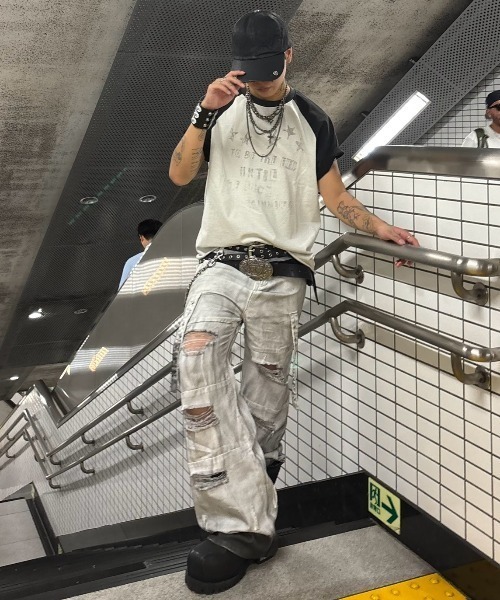Never mind the XU（ネバーマインドザエックスユー）の「【Never mind the XU】star print raglan T-shirt / 【ネバーマインド ザ エックスユー】スタープリントラグラン半袖Tシャツ（Tシャツ/カットソー・メンズ・ホワイト/ブラック・M）」の10枚目の写真