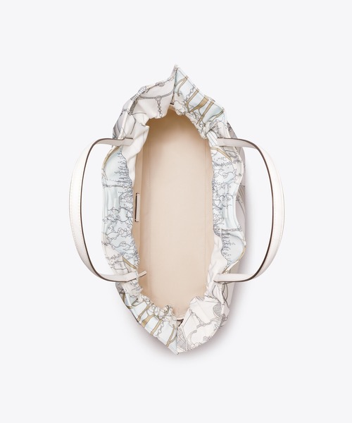 TORY BURCH(トリーバーチ)の「エラ プリント ドローストリング トートバッグ(トートバッグ・レディース・ベージュ・ONE SIZE)」の5枚目の写真