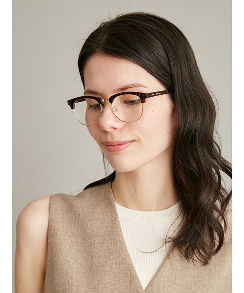 Mila Owen(ミラオーウェン)の「【EYE-CONIC SUMMER】ハーフリムダテメガネ(サングラス・レディース・ブラウン・F)」の17枚目の写真
