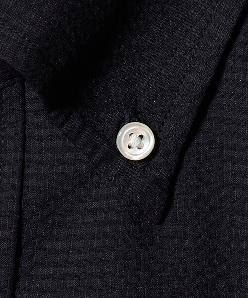 A DAY IN THE LIFE UNITED ARROWS（アデイインザライフユナイテッドアローズ）の「Dot Air® チェック サッカー ボタンダウン シャツ-ストレッチ-＜A DAY IN THE LIFE＞（シャツ/ブラウス・メンズ・ホワイト/ネイビー/ロイヤルブルー/その他1・M/L/S/XL）」の9枚目の写真