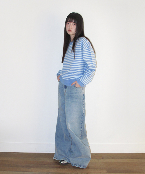 AMESWORLDWIDE(アメスワールドワイド)の「FLARED DENIM PANTS LIGHT BLUE(デニムパンツ・レディース・その他・SMALL/MEDIUM/LARGE)」の6枚目の写真