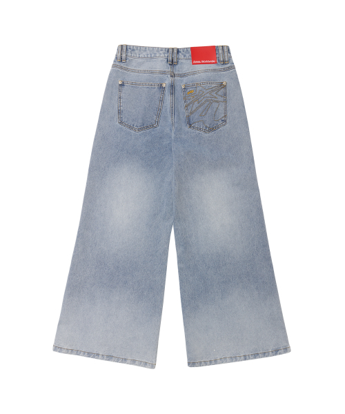 AMESWORLDWIDE(アメスワールドワイド)の「FLARED DENIM PANTS LIGHT BLUE(デニムパンツ・レディース・その他・SMALL/MEDIUM/LARGE)」の9枚目の写真