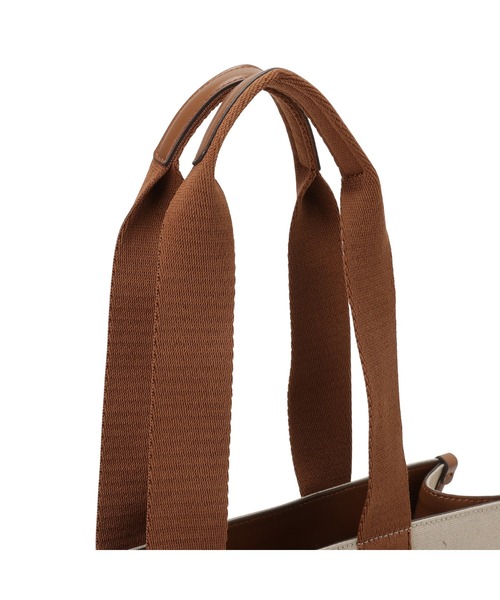 Guess(ゲス)の「JACKIE Tote(トートバッグ・レディース・ナチュラル・ONE SIZE)」の8枚目の写真
