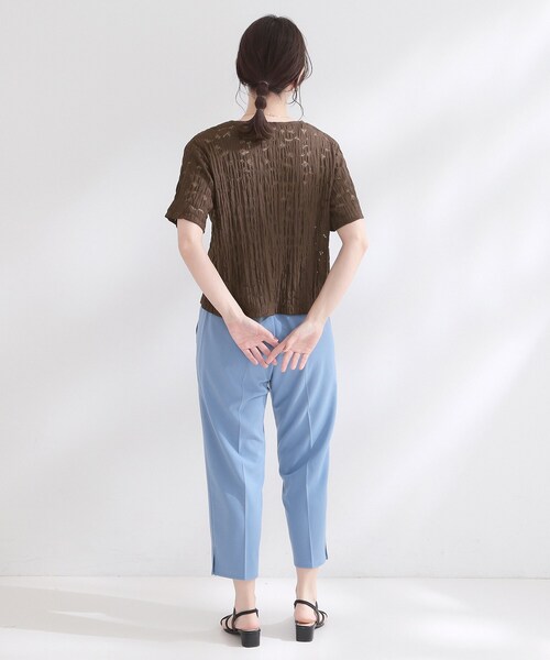 OPAQUE.CLIP(オペークドットクリップ)の「レースジャカードカットソー【洗濯機OK】(Tシャツ/カットソー・レディース・ホワイト/チャコールグレー/ブラウン系その他/イエロー系その他・38/42/40)」の22枚目の写真