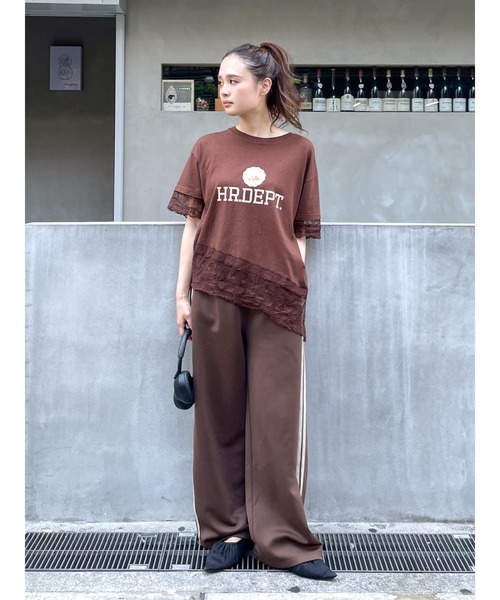 Ungrid(アングリッド)の「ストレートラインパンツ(その他パンツ・レディース・ブラウン/ネイビー・FREE)」の11枚目の写真