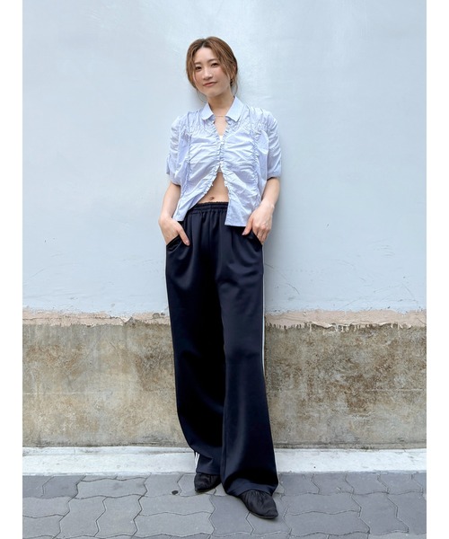 Ungrid(アングリッド)の「ストレートラインパンツ(その他パンツ・レディース・ブラウン/ネイビー・FREE)」の3枚目の写真