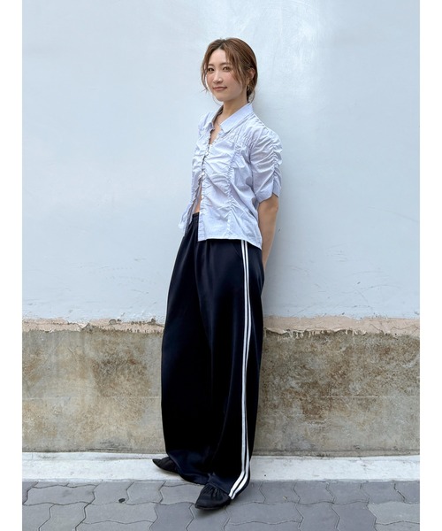 Ungrid(アングリッド)の「ストレートラインパンツ(その他パンツ・レディース・ブラウン/ネイビー・FREE)」の4枚目の写真