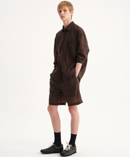 MODE COMMUTER(モードコミューター)の「Textured Calmness Shirt(シャツ/ブラウス・メンズ・ブラック/グレー・SMALL/MEDIUM/LARGE)」の4枚目の写真