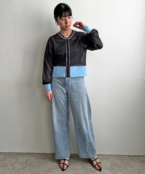 LHELBIE(レルビエ)の「シアーニットジップカーディガン(カーディガン/ボレロ・レディース・ブラック/ライトブルー/アイボリー・M)」の4枚目の写真