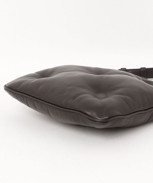 Maison Margiela（メゾンマルジェラ）の「Maison Margiela / メゾン マルジェラ：GLAM SLAM FLAT POCKET：SB1WG0005-P4300[RIP]（ショルダーバッグ・メンズ・ブラック・FREE）」の3枚目の写真