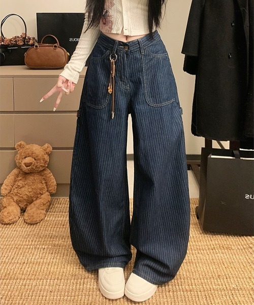 NEW GENTLEMAN(ニュージェントルマン)の「メリルストライプデニム ワイドバギー ペインターパンツ(デニムパンツ・レディース・ブルー・L/M/S)」の2枚目の写真